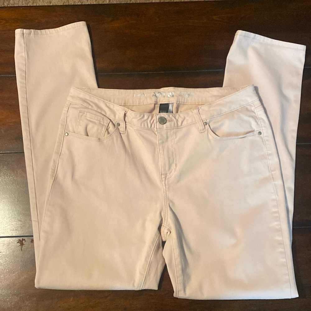 Apt 9 Pale Pink Straight Jeans Size 12
